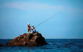 海边石坑钓鱼怎么样？石沿海钓？