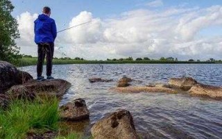 夏天多云钓鱼怎么样？夏天多云天气好钓鱼吗？