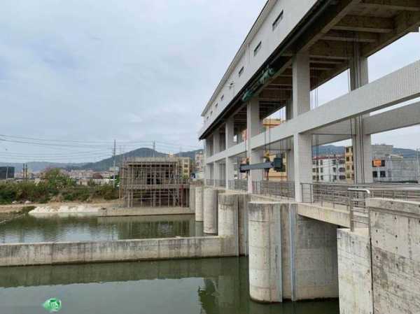 海门冷弯成型设备图片？海门湾桥闸最新消息？-第3张图片-平阳县乌魄百货商行