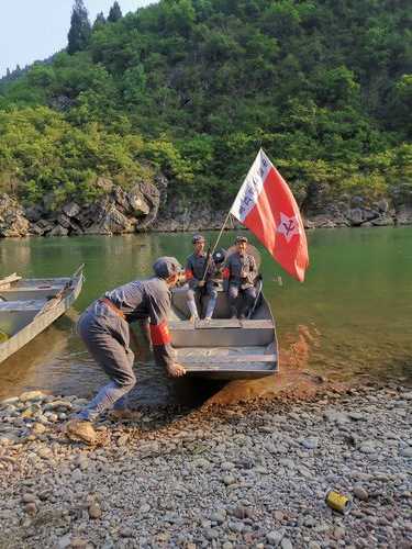 河渡租船钓鱼怎么样？请问渡河？-第2张图片-平阳县乌魄百货商行