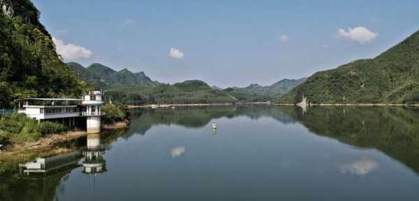 坝头钓鱼怎么样，水库坝头好钓鱼吗-第1张图片-平阳县乌魄百货商行