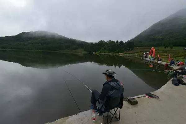 乐山冬天钓鱼怎么样，乐山野钓-第1张图片-平阳县乌魄百货商行