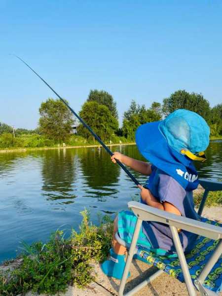 夏天钓鱼草鱼怎么样？夏天钓鱼草鱼怎么样才能钓到？-第1张图片-平阳县乌魄百货商行